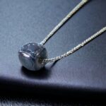 Κολιέ Peebls Cube Dark Blue Silver