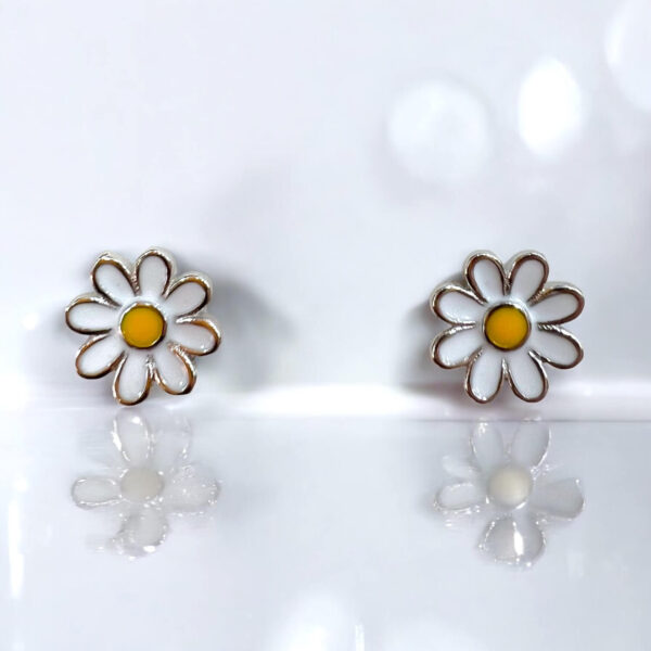 Σκουλαρίκια Daisy Silver από ασήμι 925