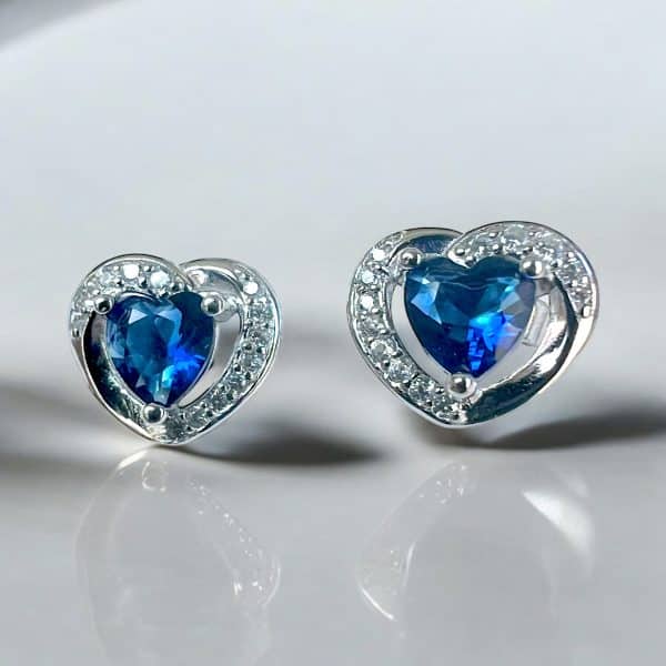 Σκουλαρίκια Shiny Blue Hearts από ασήμι 925