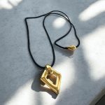 Κολιέ Blackowl Suntrace Gold